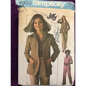 Simplicity 7653  sewing pattern leisure suit jacket top pants size 12
